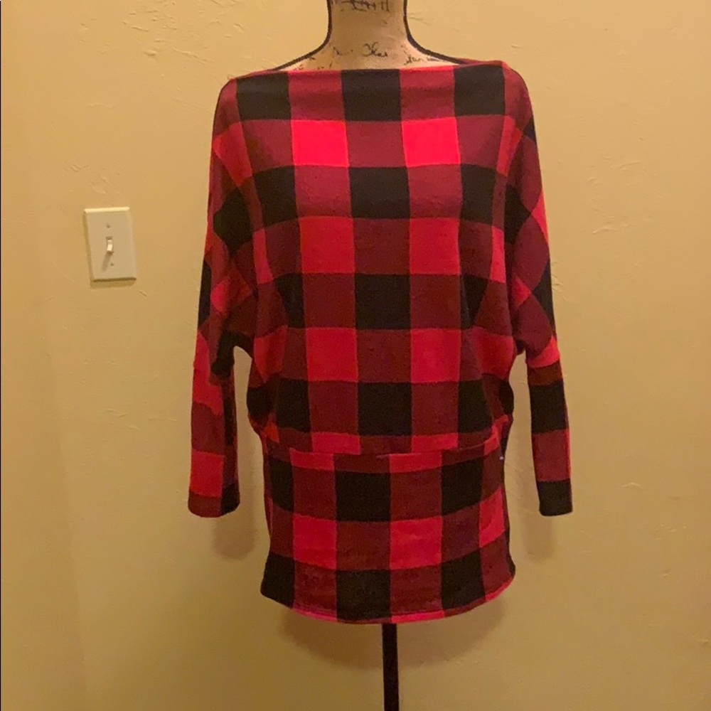 Women’s shirt plaid